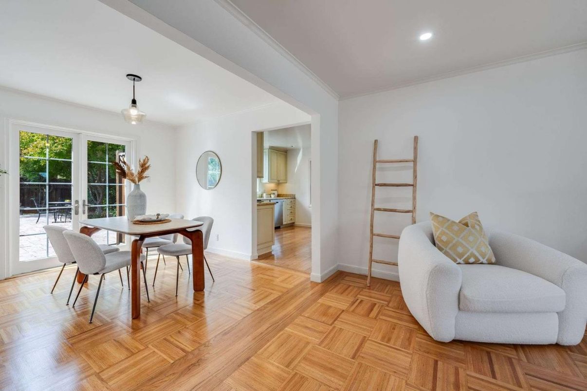 Dining room, Interior, Pendant Lights, Recessed Lighting, Wood Texture Flooring