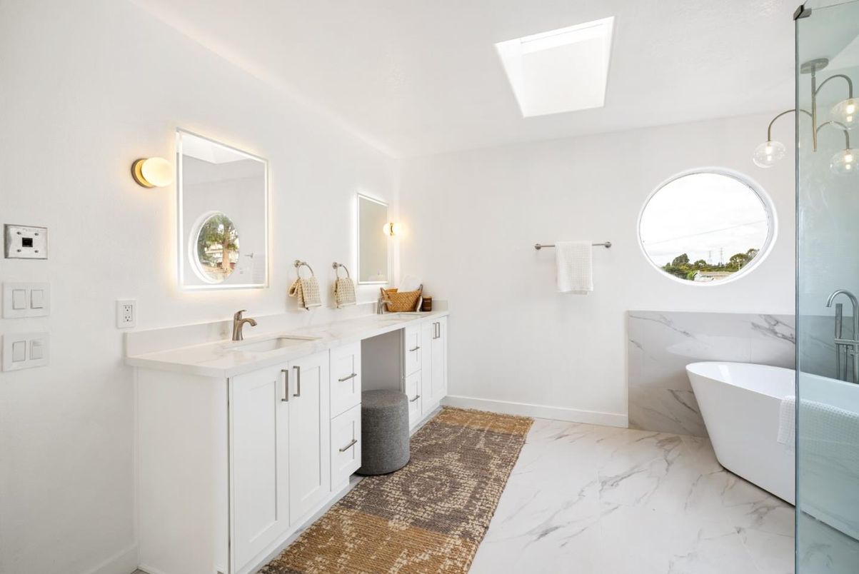 Bathroom, Dual Sink Vanities, Free Standing Baths, Interior, Marble, Marble Walls