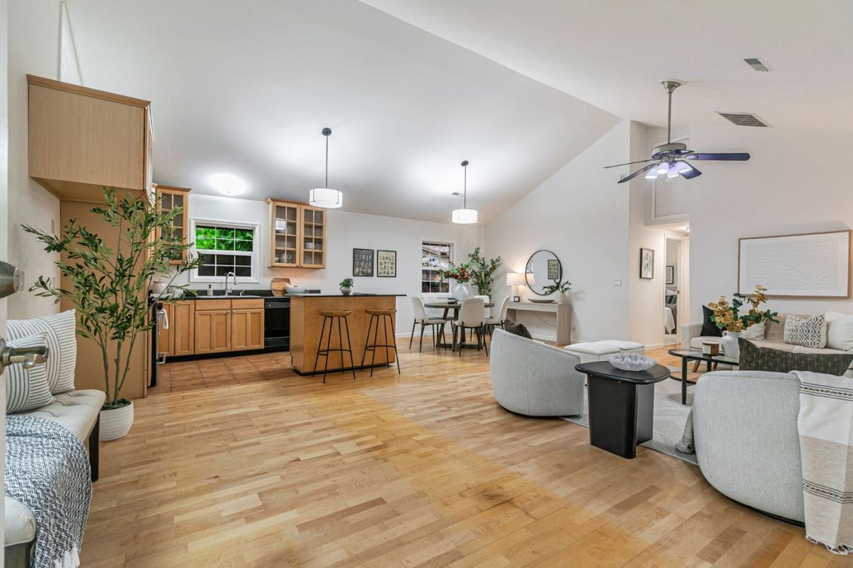 Dining room, Interior, Kitchen, Living room, Pendant Lights, Wood Texture Flooring