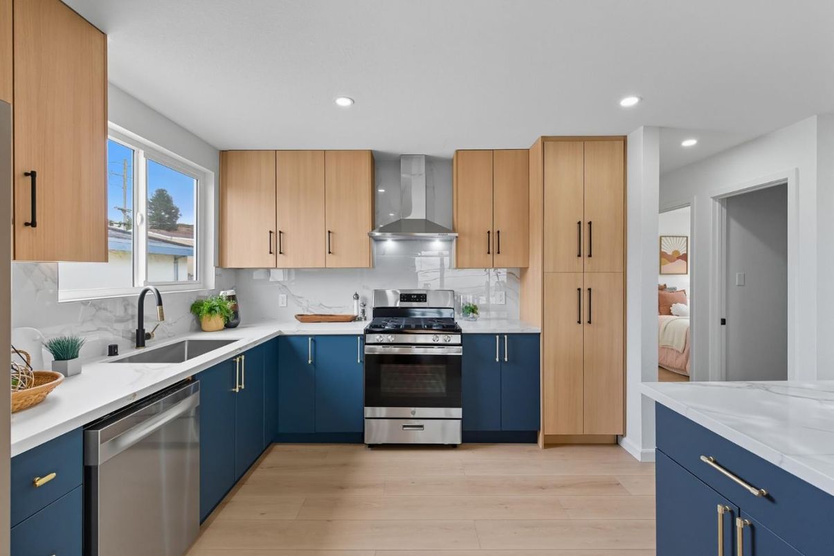 Interior, Kitchen, Recessed Lighting, Stainless Steel Appliances, Wood Texture Flooring