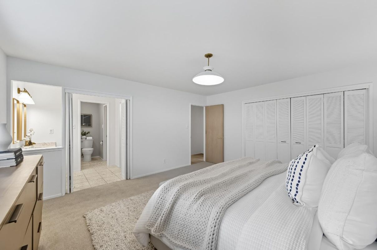 Bathroom, Bedroom, Interior