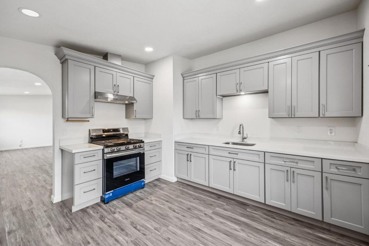 Interior, Kitchen, Recessed Lighting, Wood Texture Flooring