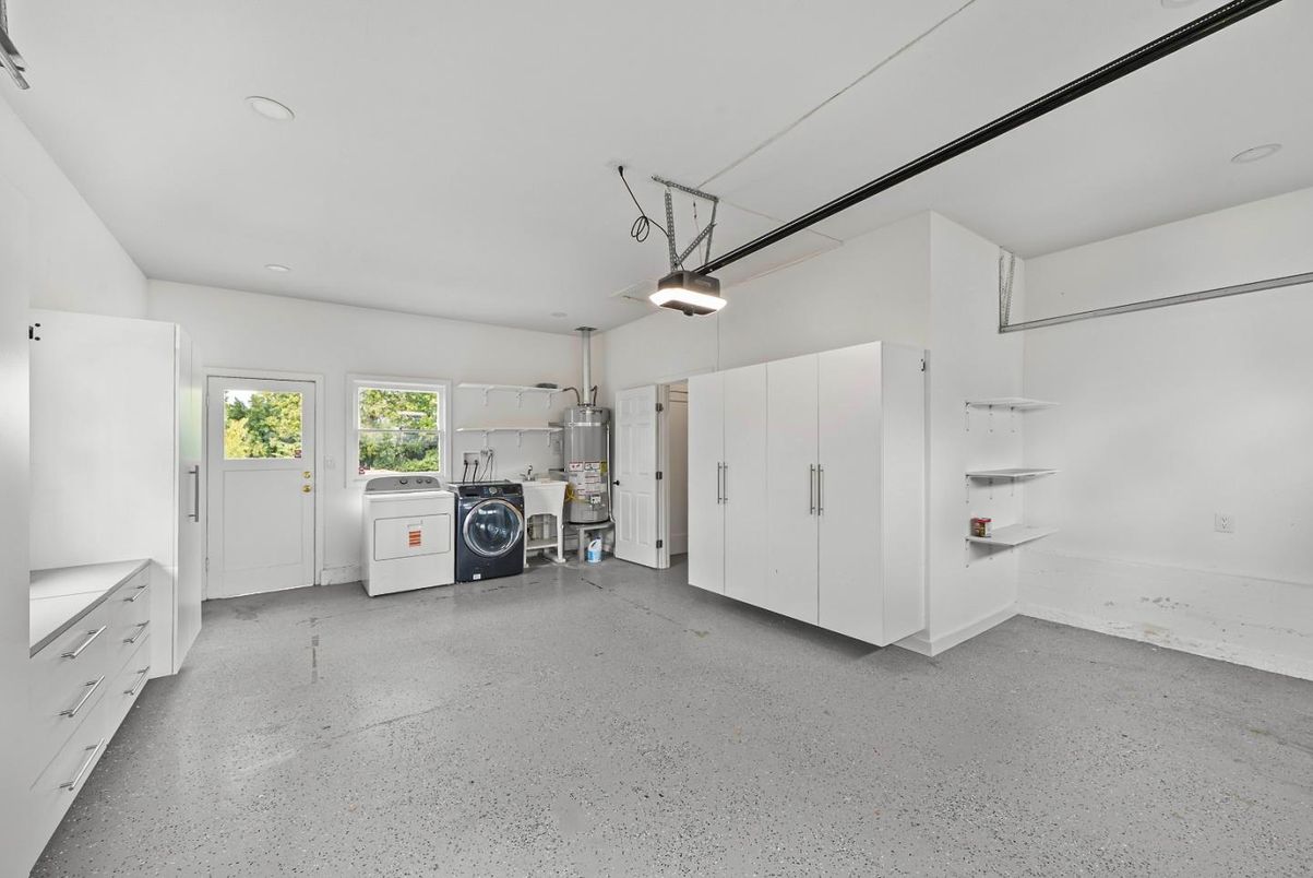 Interior, Recessed Lighting, Washer