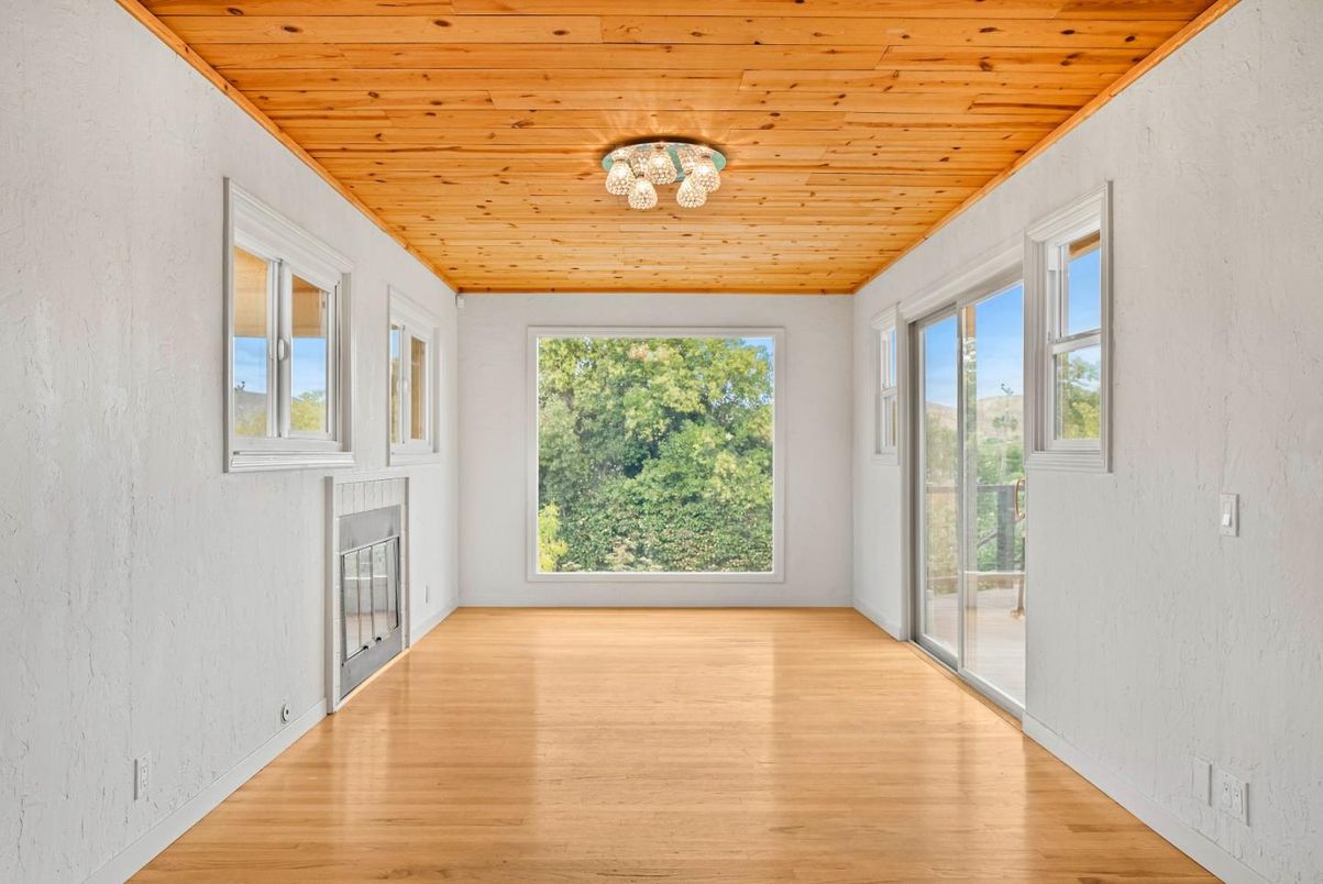 Empty room, Fireplace, Interior, Wooden Ceilings, Wood Texture Flooring
