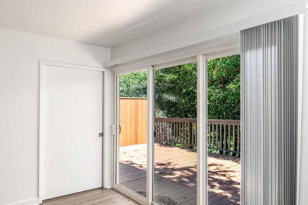 Interior, Sun Room, Wood Texture Flooring