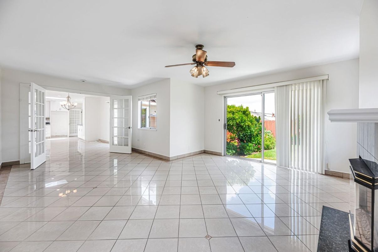 Chandelier, Empty room, Fireplace, Interior