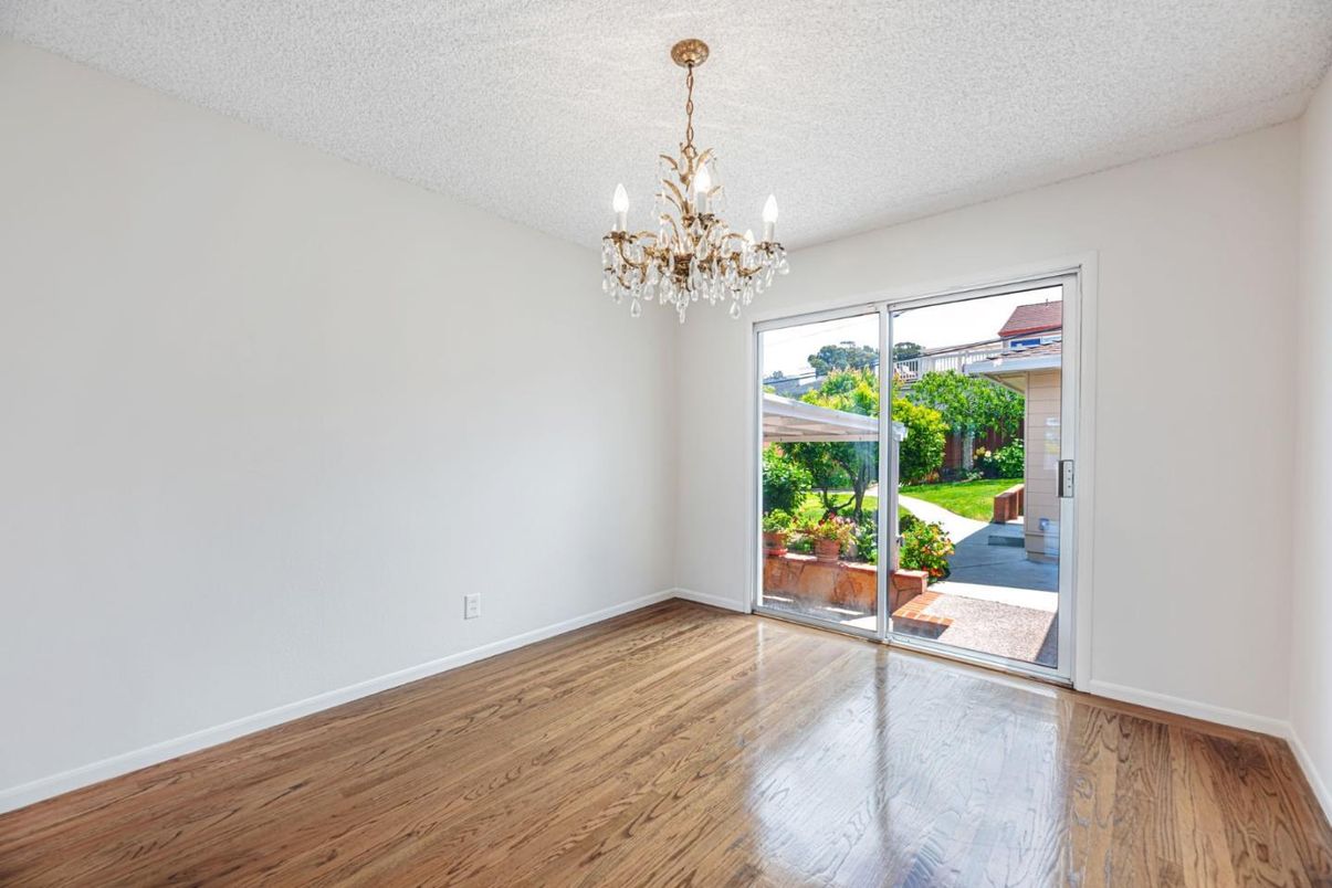 Chandelier, Empty room, Interior, Wood Texture Flooring