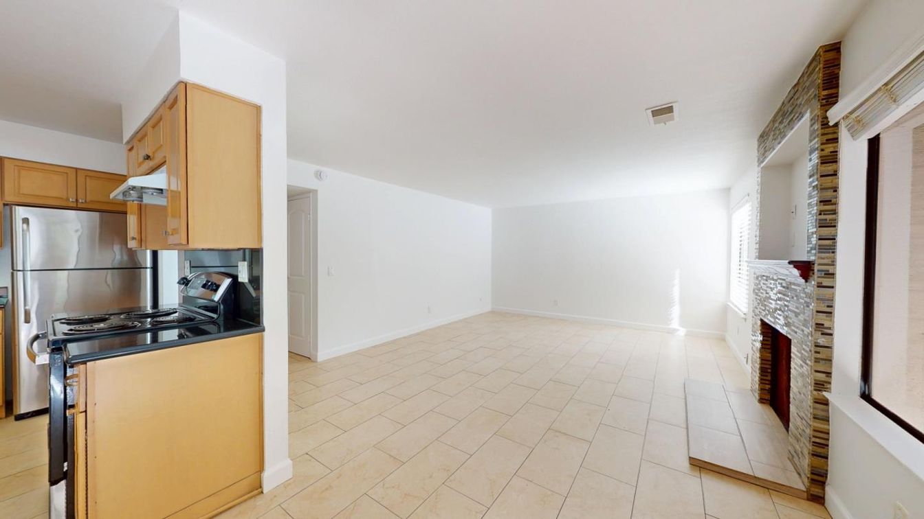 Fireplace, Interior, Kitchen