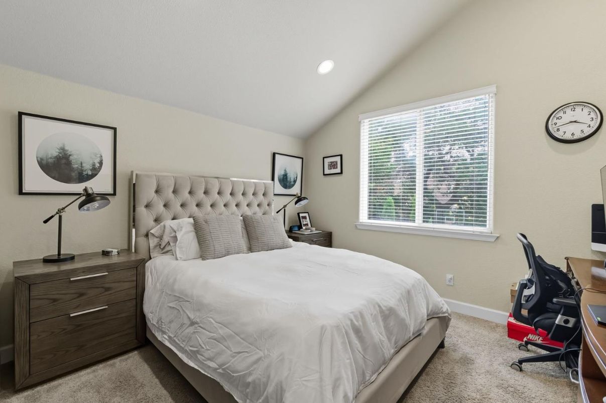 Bedroom, Home Office, Interior, Recessed Lighting