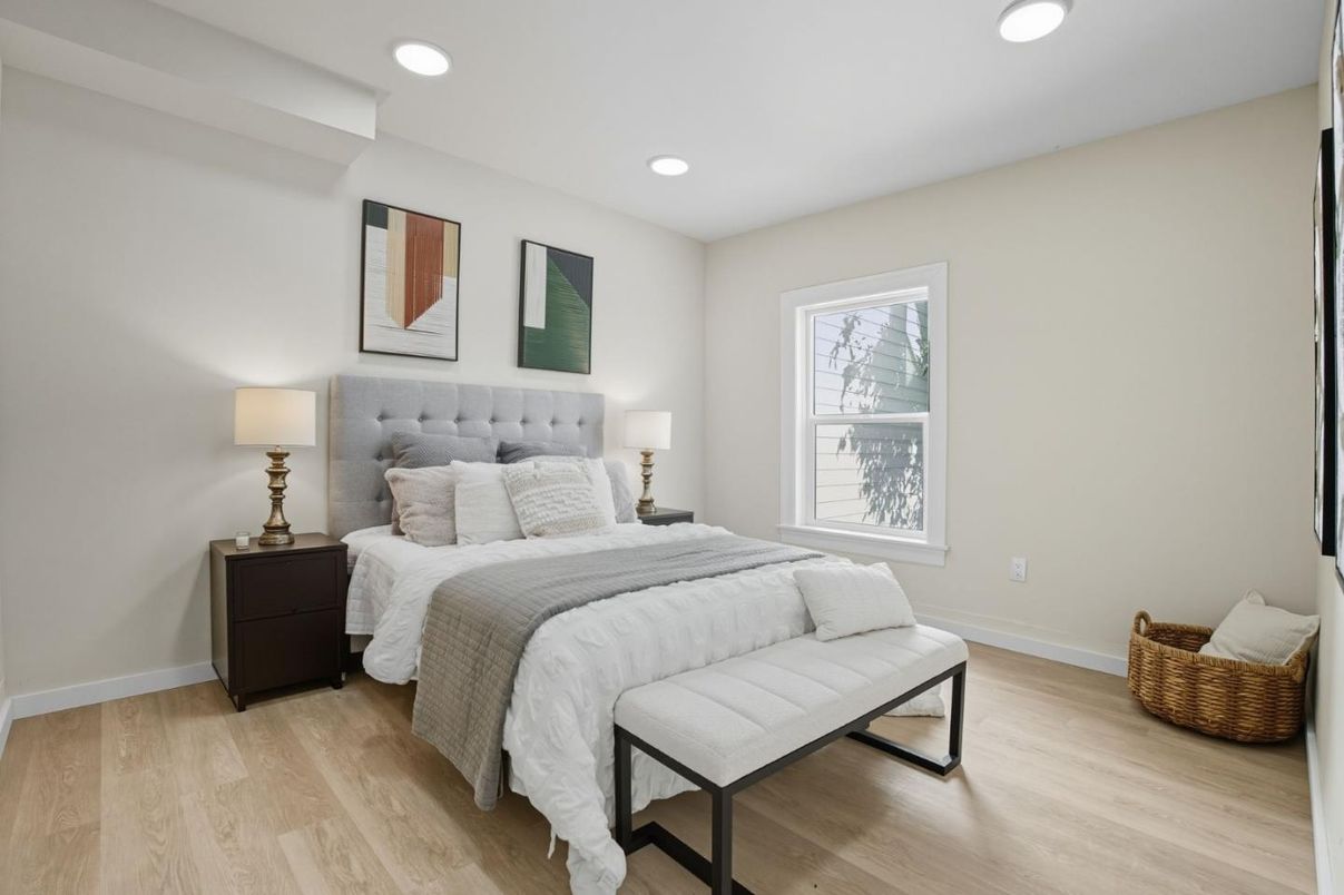 Bedroom, Interior, Recessed Lighting, Wood Texture Flooring