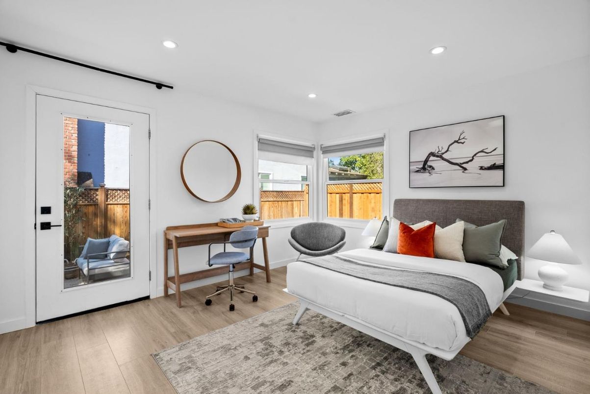 Bedroom, Home Office, Interior, Recessed Lighting, Wood Texture Flooring