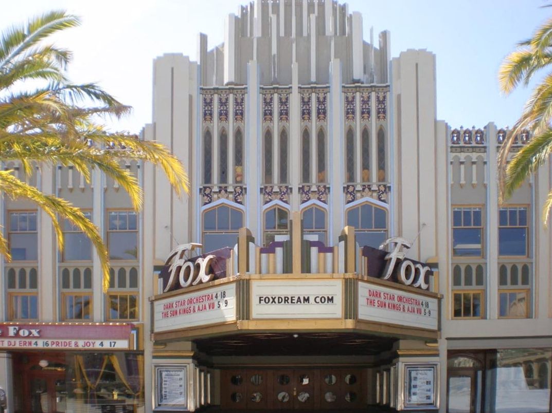 Exterior, Facade, None