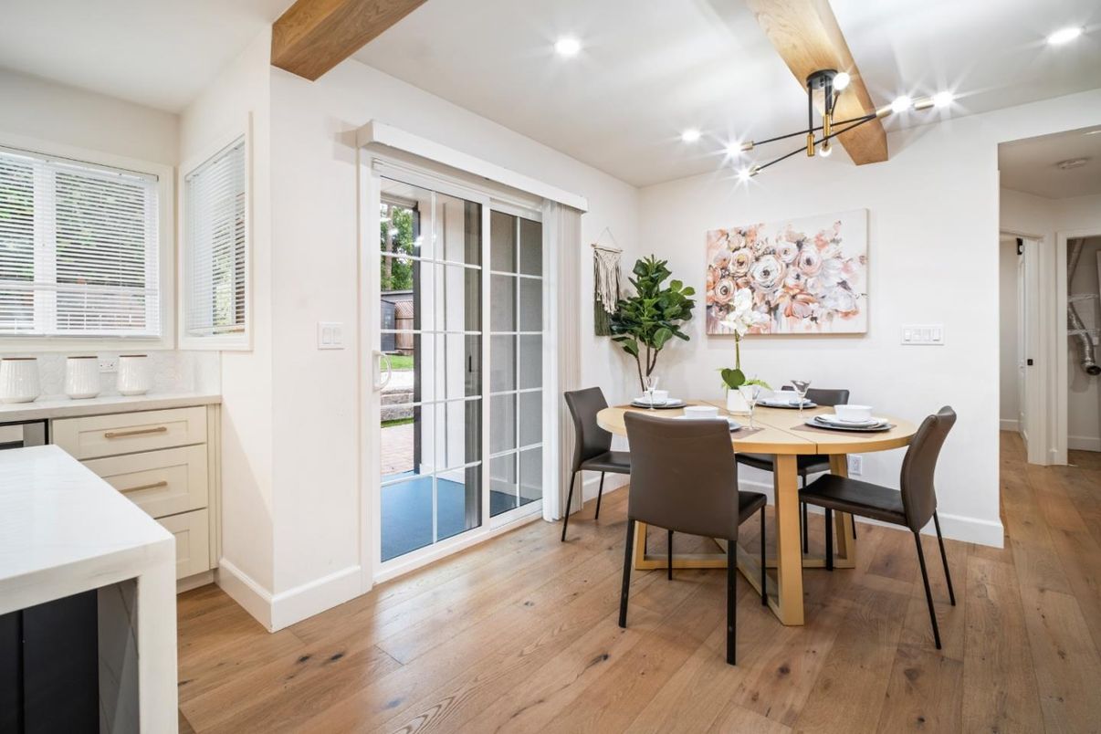Dining room, Interior, Pendant Lights, Recessed Lighting, Wooden Beams, Wood Texture Flooring