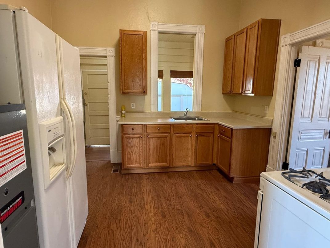 Interior, Kitchen, Wood Texture Flooring
