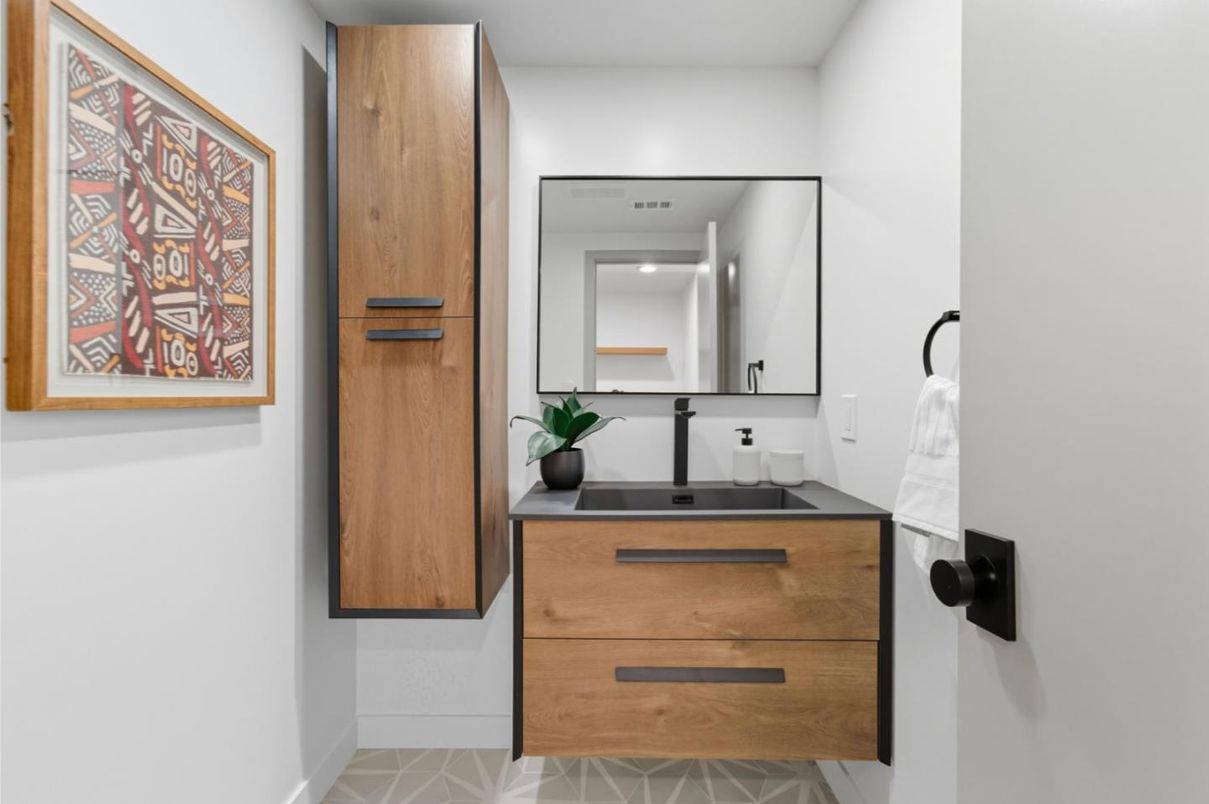Bathroom, Interior