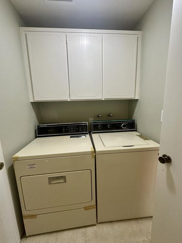 Interior, Utility Closets, Washer