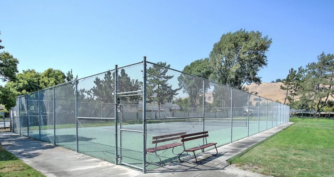 Exterior, Tennis Courts