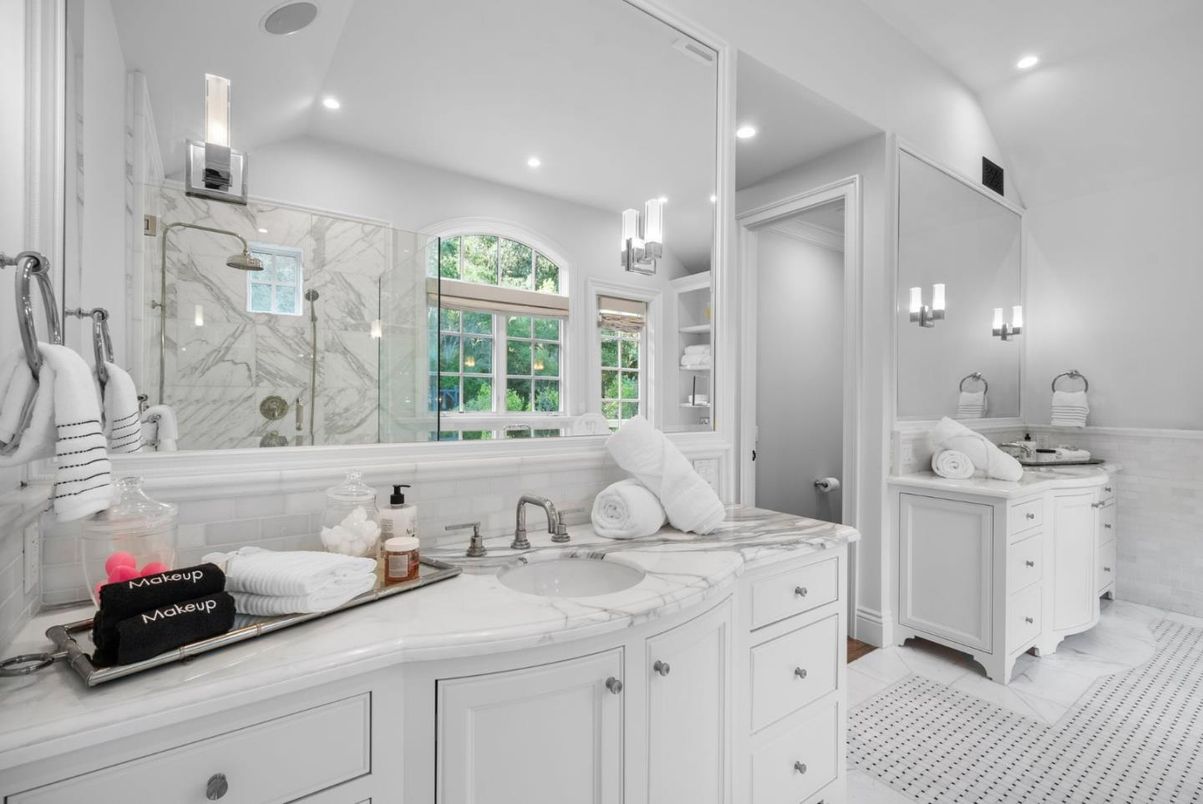 Bathroom, Dual Sink Vanities, Interior, Marble Walls, Recessed Lighting