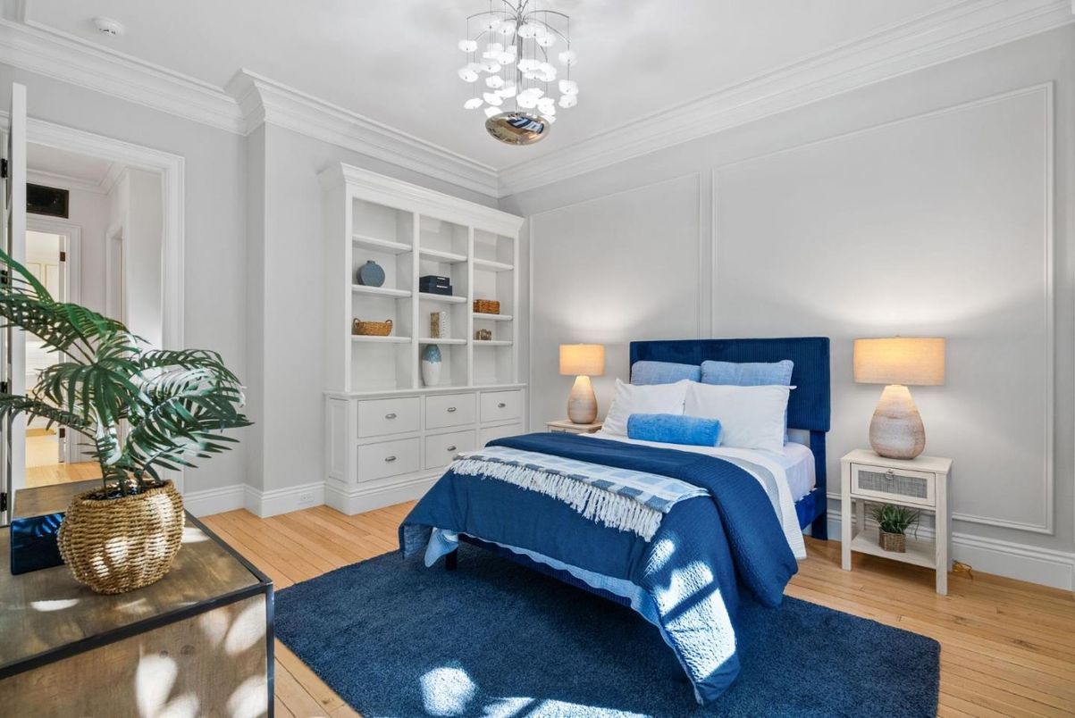 Bedroom, Interior, Pendant Lights, Wood Texture Flooring