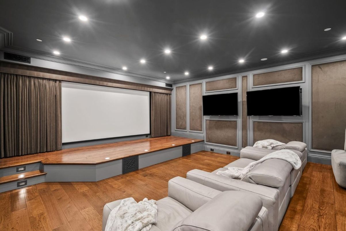Interior, Projection Screen, Recessed Lighting, Theatre Room, Wood Texture Flooring