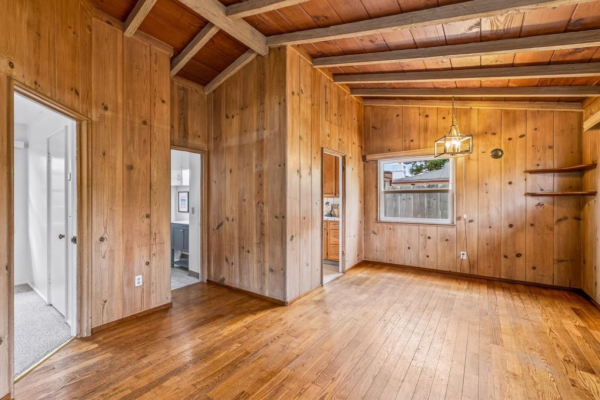 Empty room, Interior, Pendant Lights, Wooden Beams, Wooden Ceilings, Wood Texture Flooring, Wooden Walls