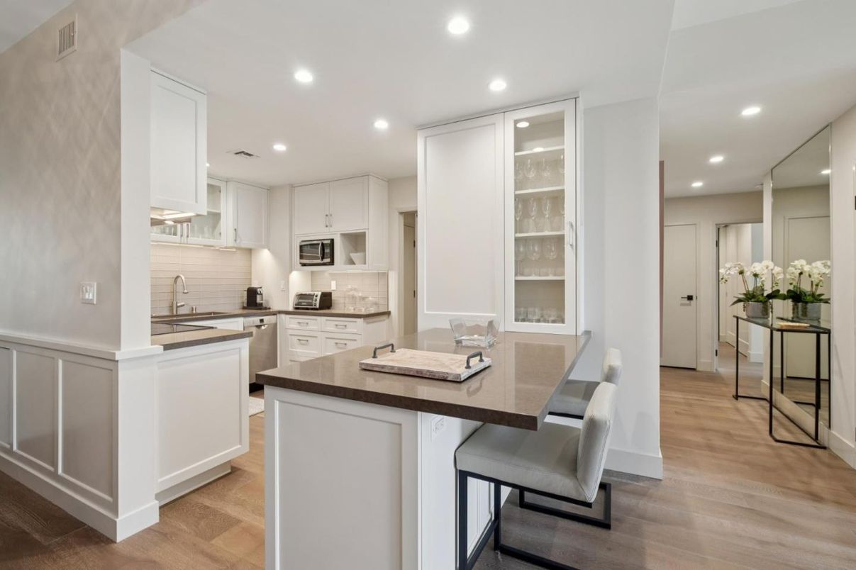 Dining room, Interior, Kitchen, Recessed Lighting, Stainless Steel Appliances, Wood Texture Flooring