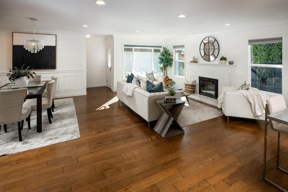 Chandelier, Dining room, Fireplace, Interior, Living room, Recessed Lighting, Wood Texture Flooring