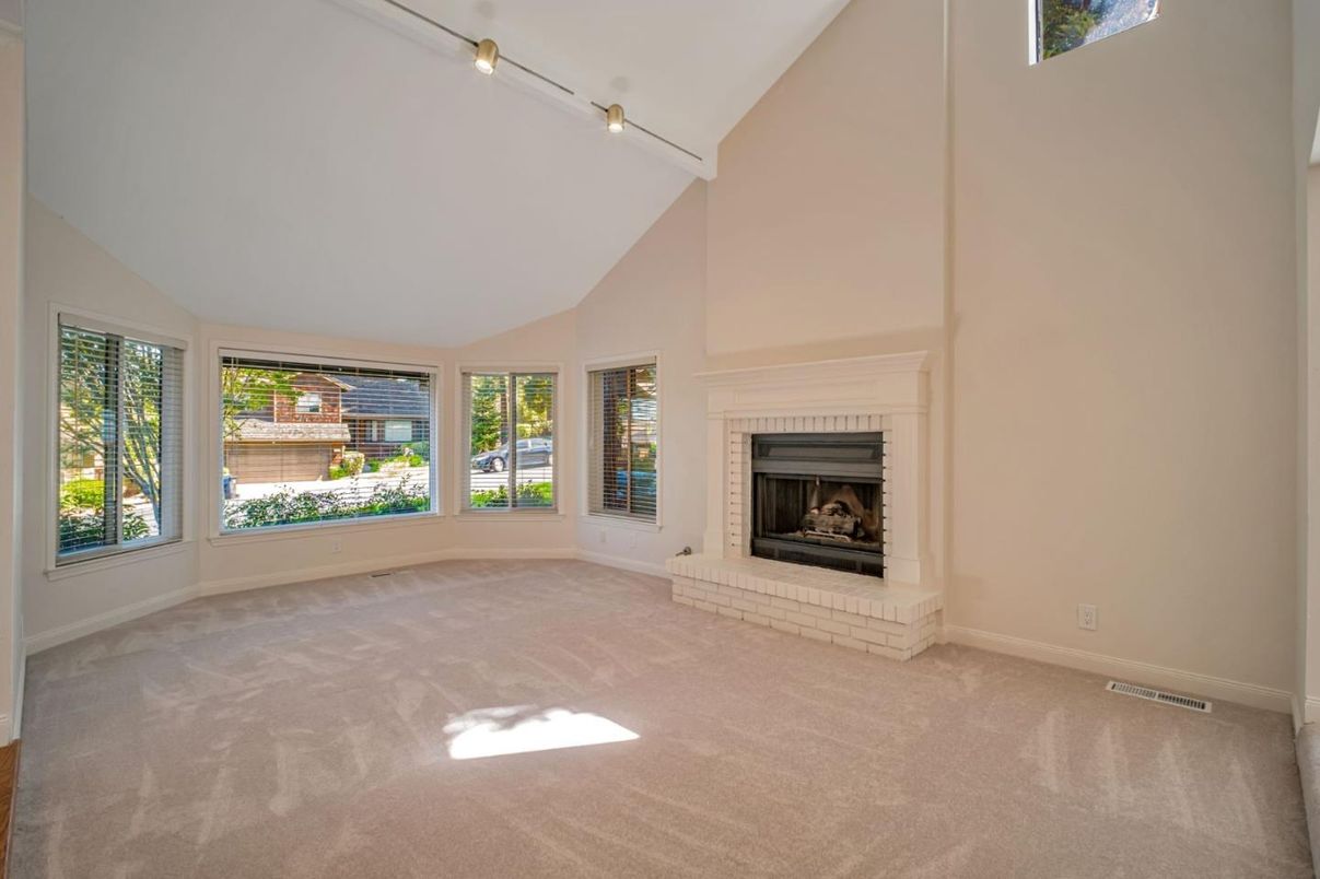 Empty room, Fireplace, Interior