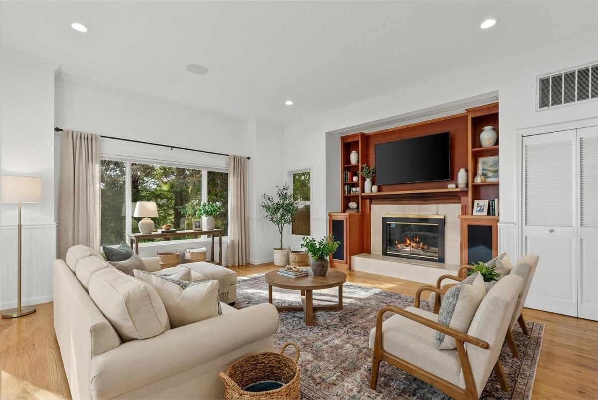 Fireplace, Interior, Living room, Recessed Lighting, Wood Texture Flooring