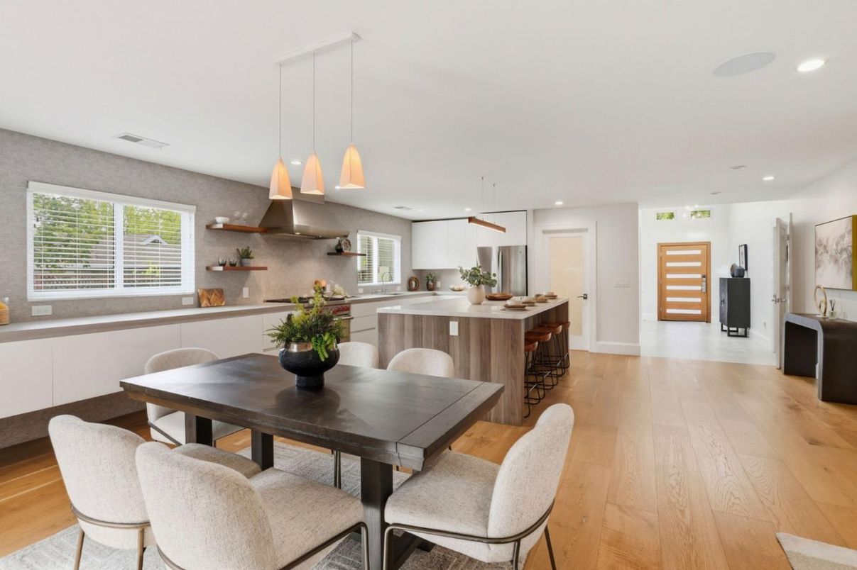 Dining room, Interior, Kitchen, Pendant Lights, Recessed Lighting, Stainless Steel Appliances, Wood Texture Flooring