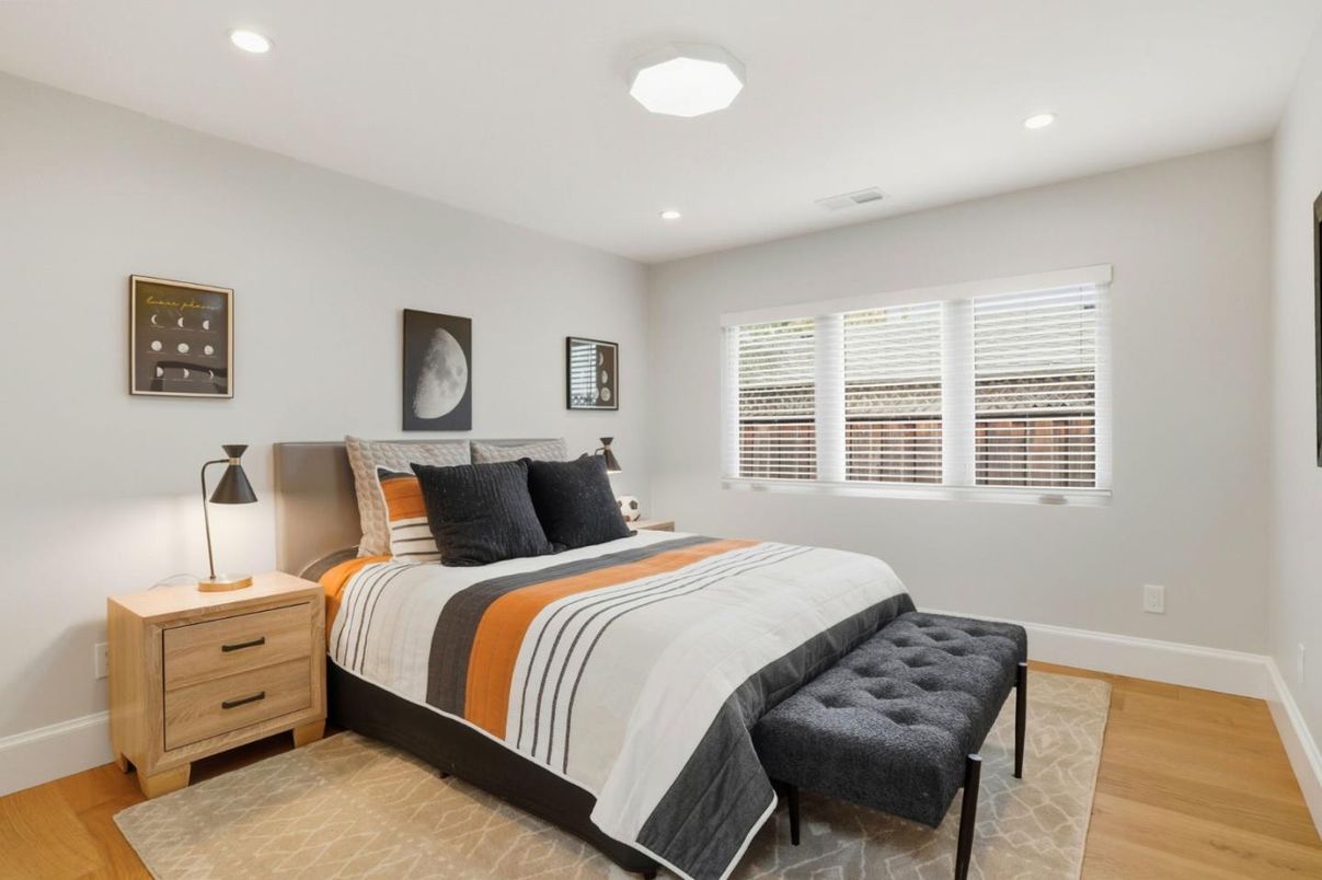 Bedroom, Interior, Recessed Lighting, Wood Texture Flooring