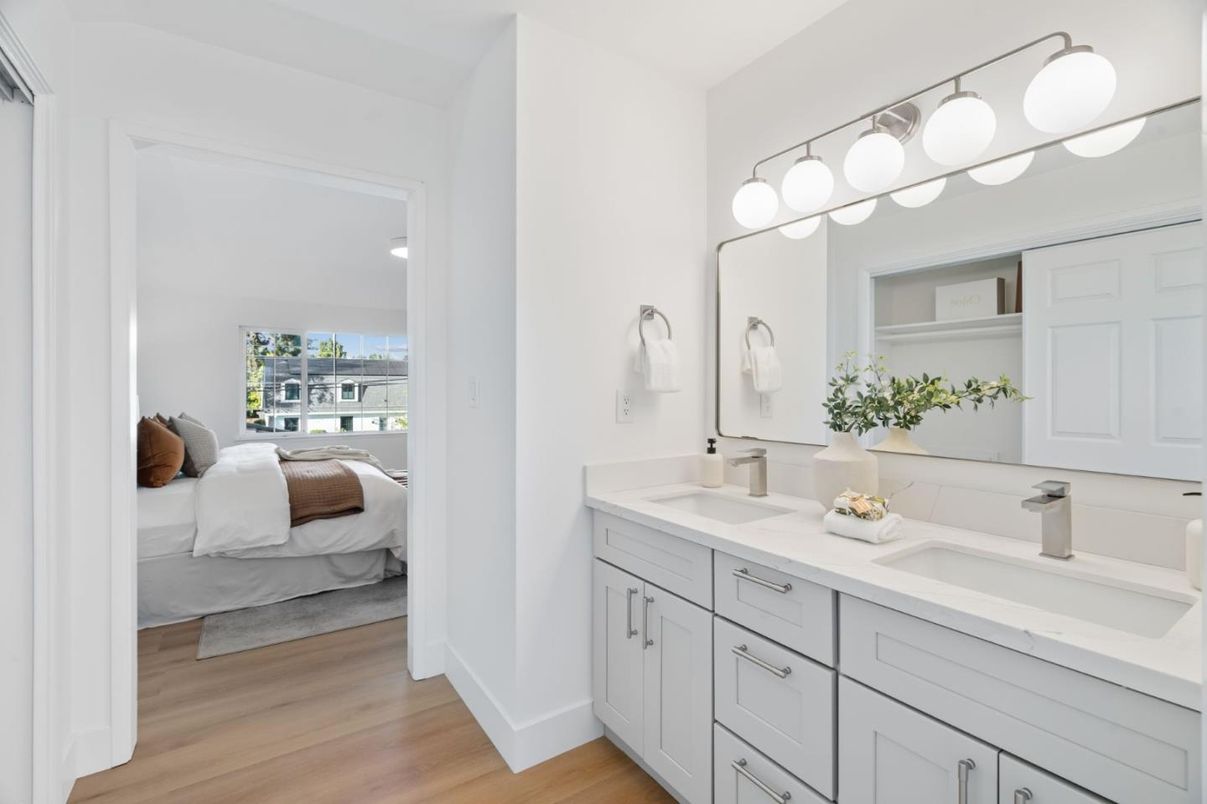 Bathroom, Bedroom, Dual Sink Vanities, Interior, Wood Texture Flooring
