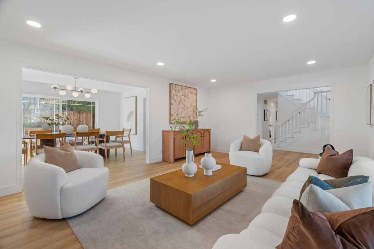 Dining room, Interior, Living room, Pendant Lights, Recessed Lighting, Wood Texture Flooring