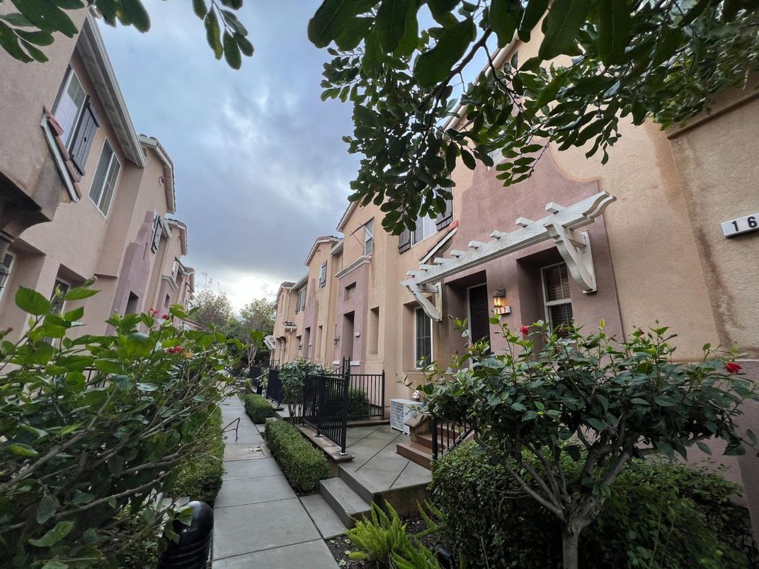 Exterior, Facade, Mediterranean