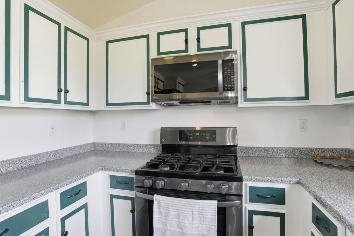 Interior, Kitchen, Stainless Steel Appliances
