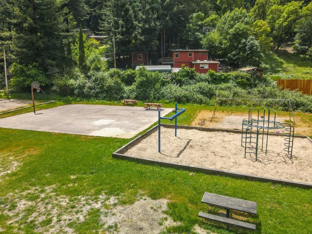 DE Listing image placeholder