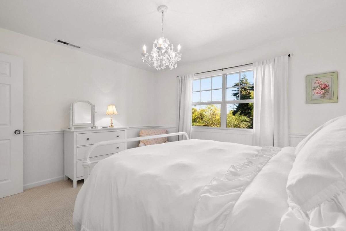 Bedroom, Chandelier, Interior