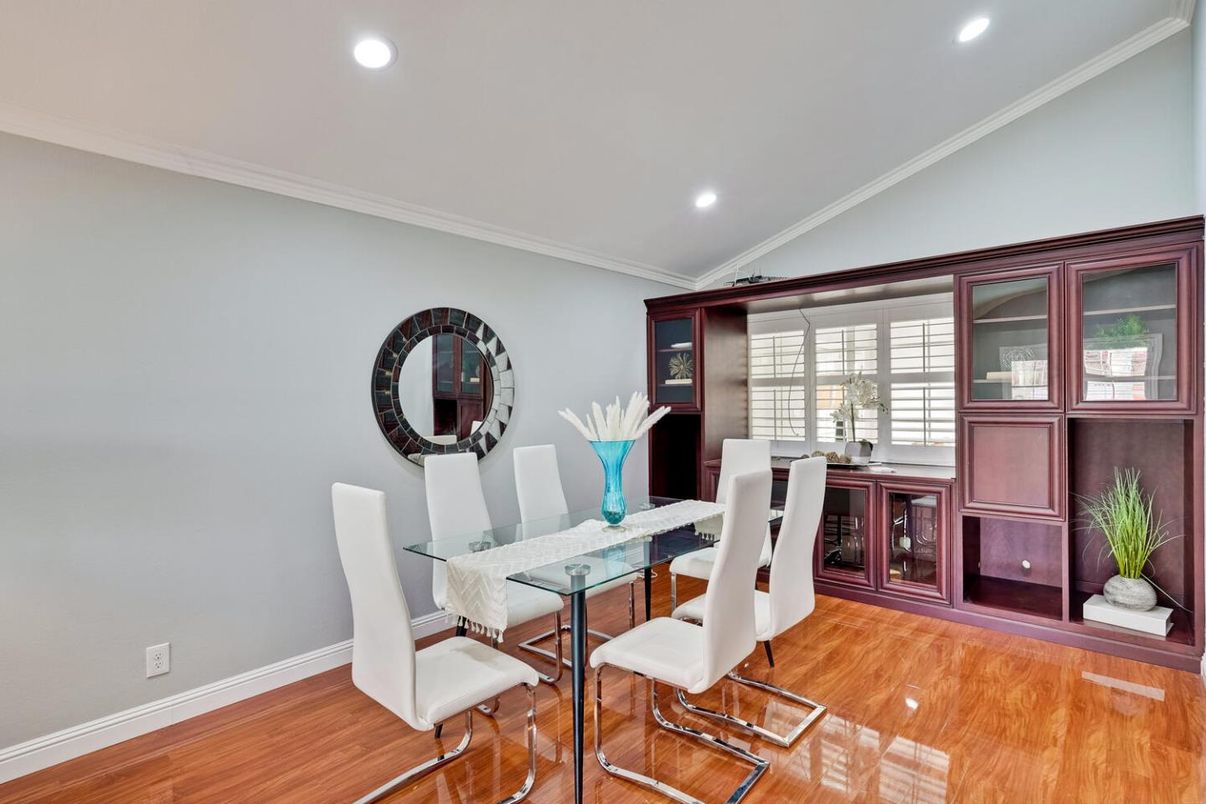 Dining room, Interior, Recessed Lighting, Wood Texture Flooring