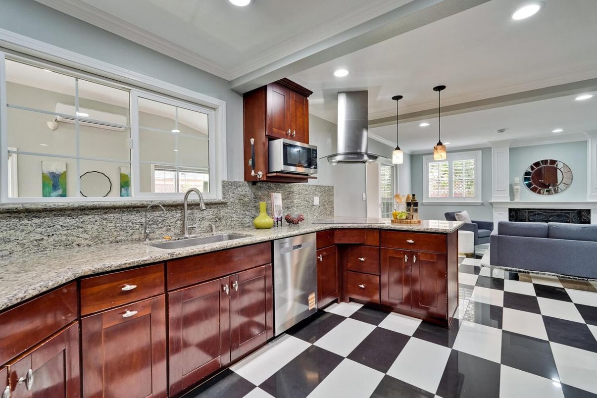 Interior, Kitchen, Pendant Lights, Recessed Lighting, Stainless Steel Appliances
