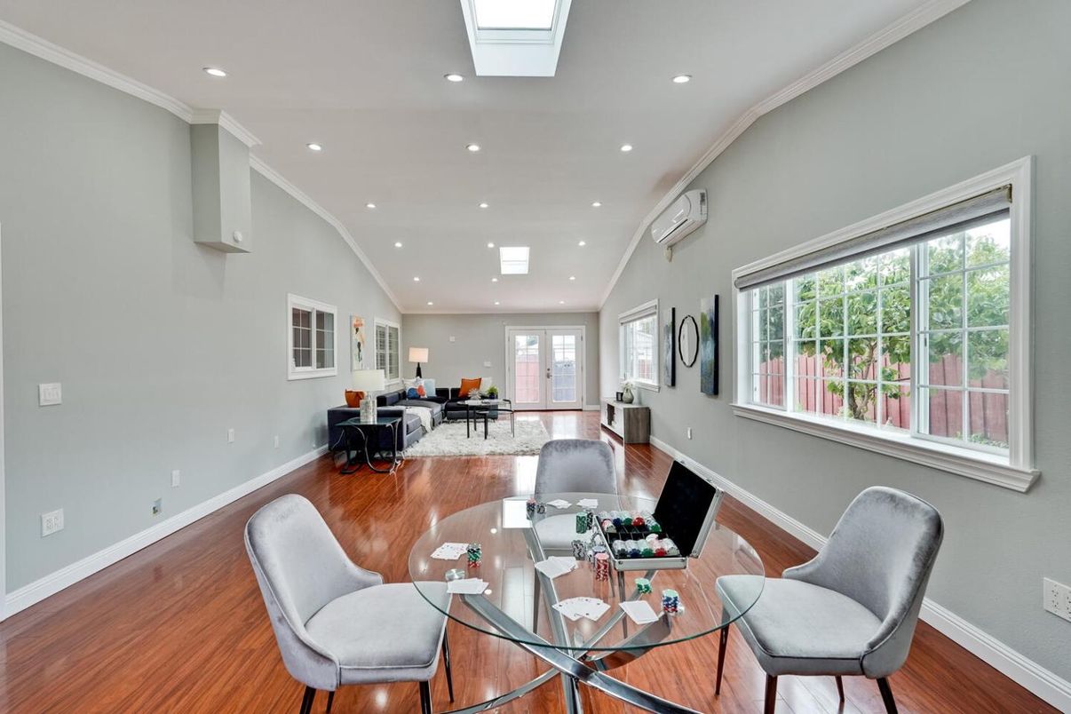 Home Office, Interior, Living room, Recessed Lighting, Wood Texture Flooring