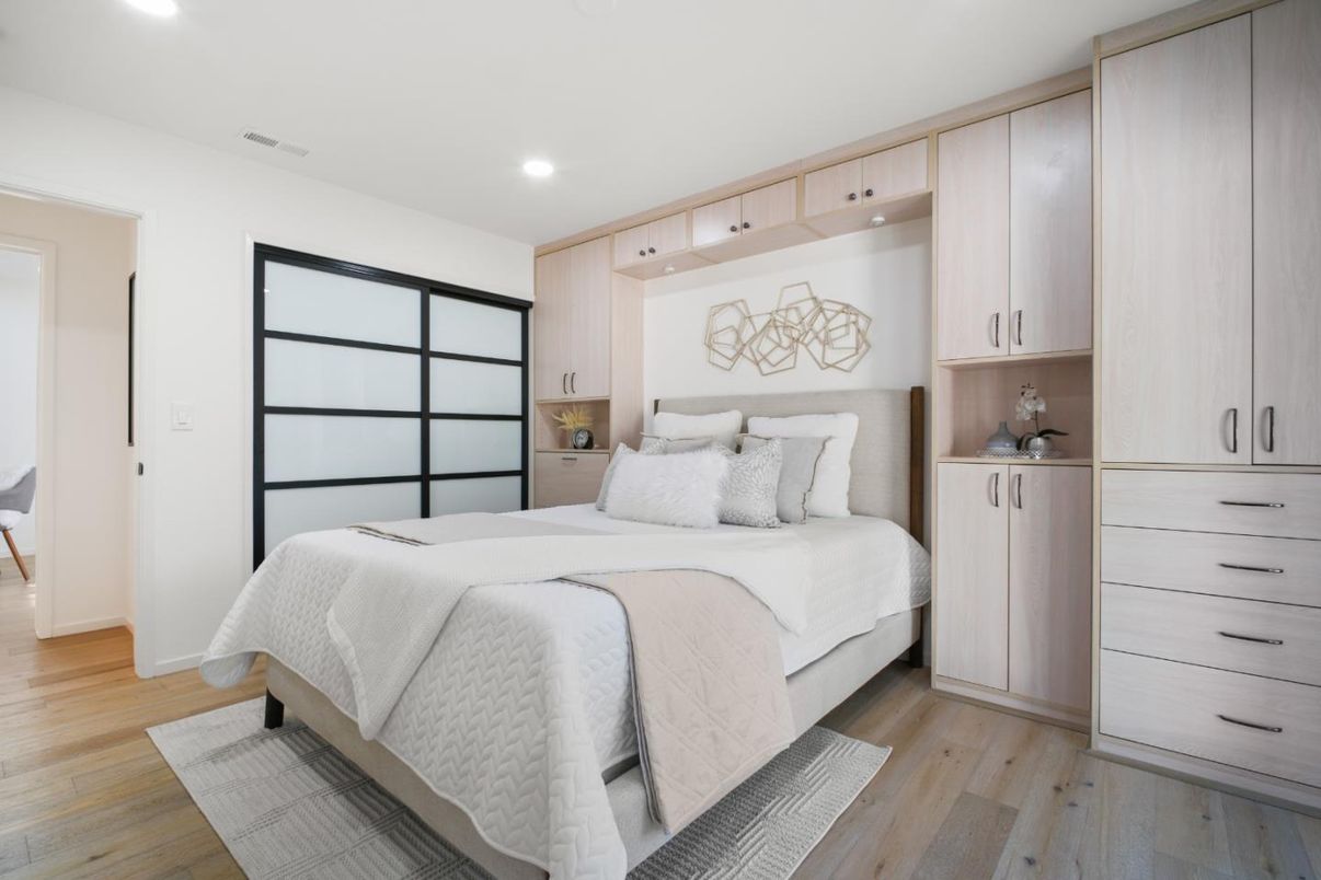 Bedroom, Interior, Recessed Lighting, Wood Texture Flooring