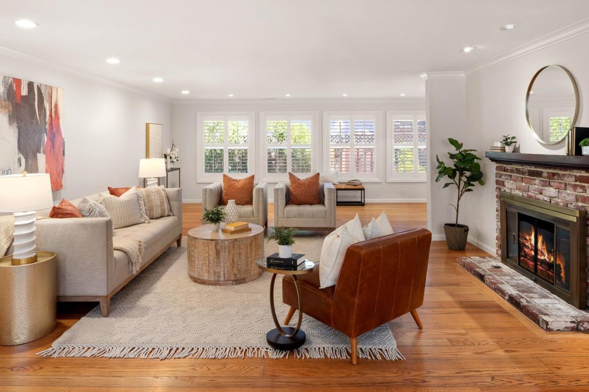 Fireplace, Interior, Living room, Recessed Lighting, Wood Texture Flooring