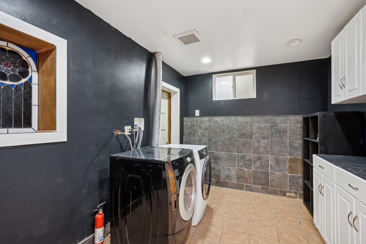 Interior, Recessed Lighting, Washer