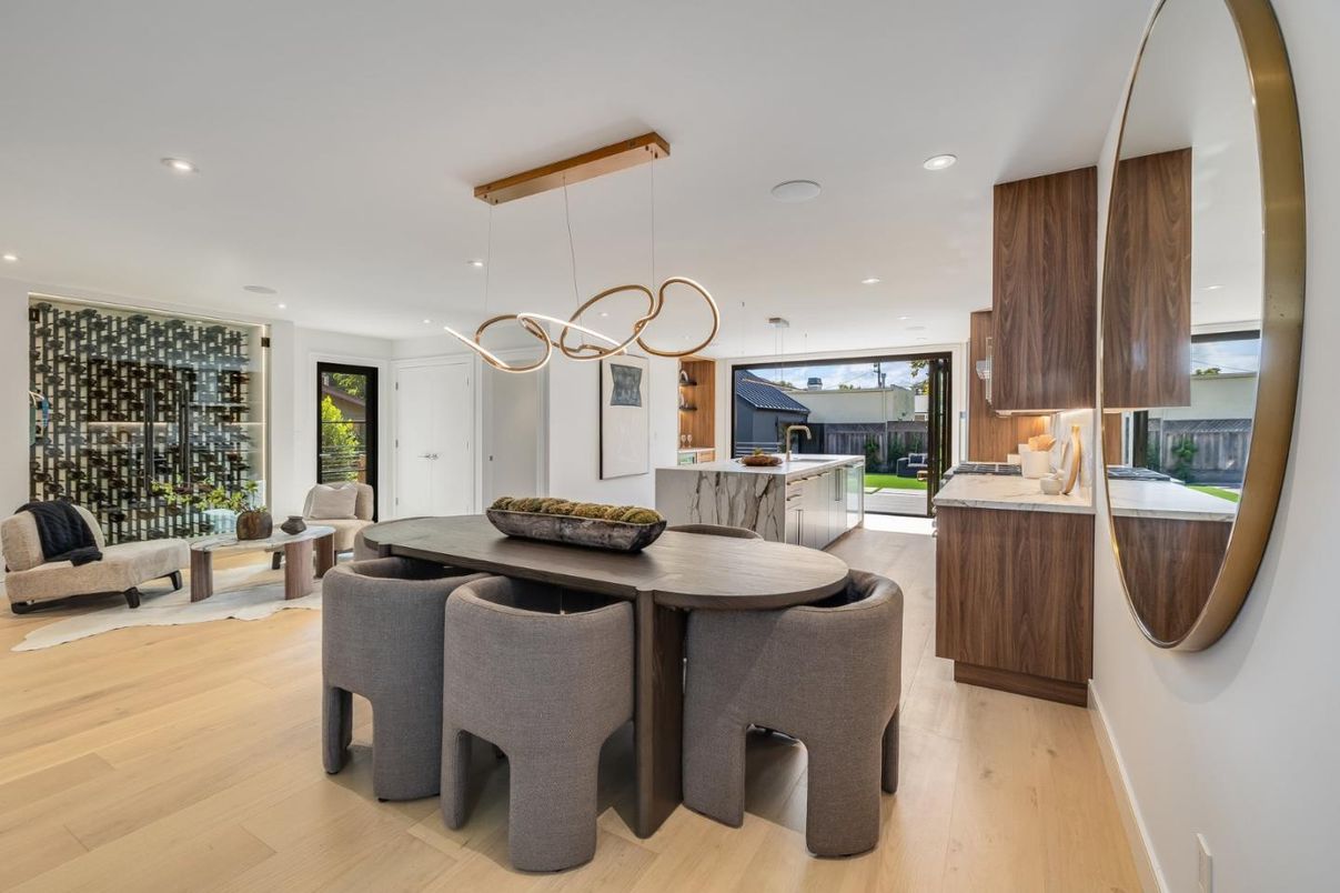 Dining room, Interior, Living room, Pendant Lights, Recessed Lighting, Wine Storage, Wood Texture Flooring