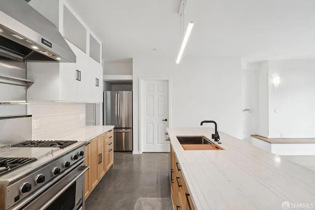 Interior, Kitchen, Stainless Steel Appliances