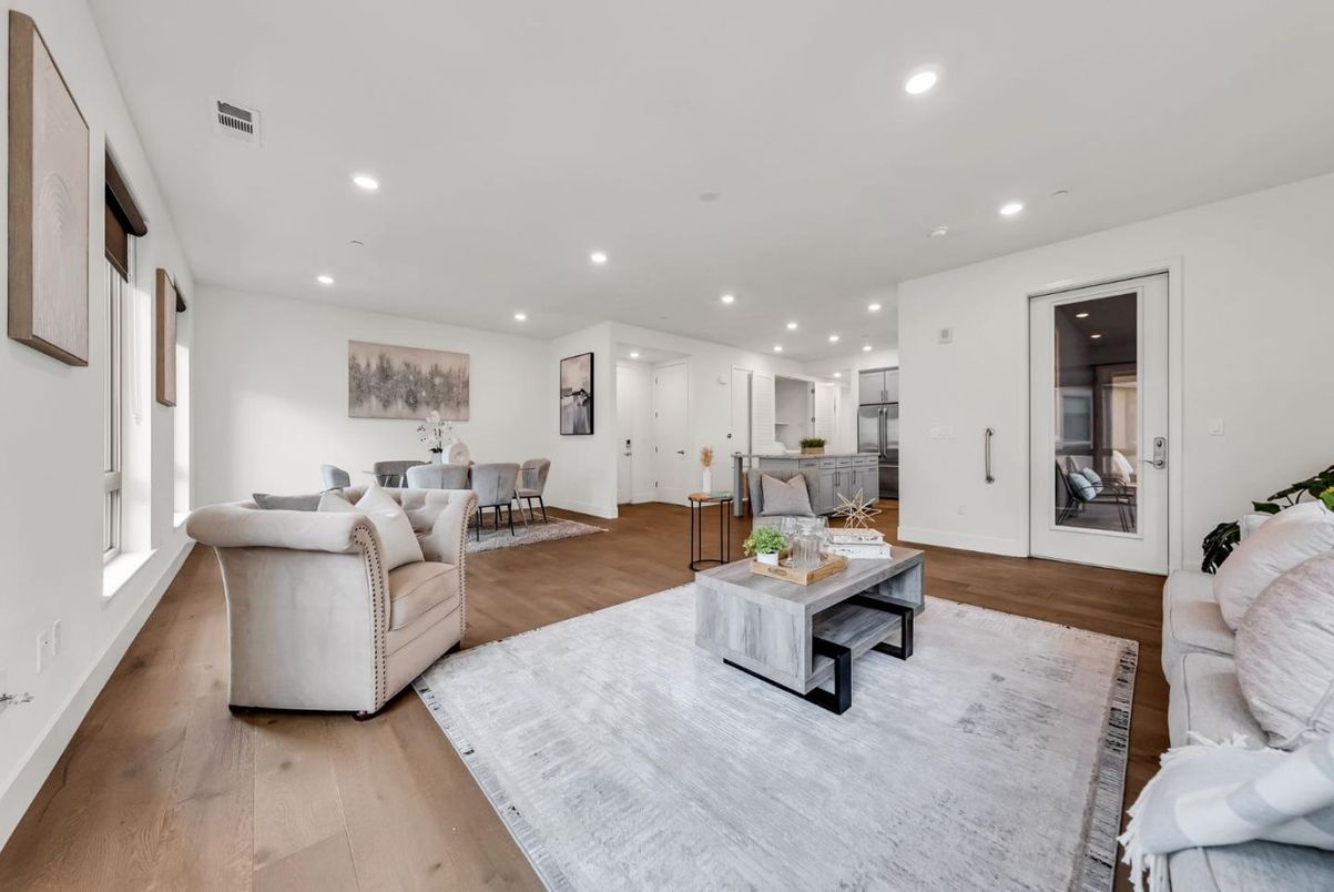 Dining room, Interior, Living room, Recessed Lighting, Wood Texture Flooring