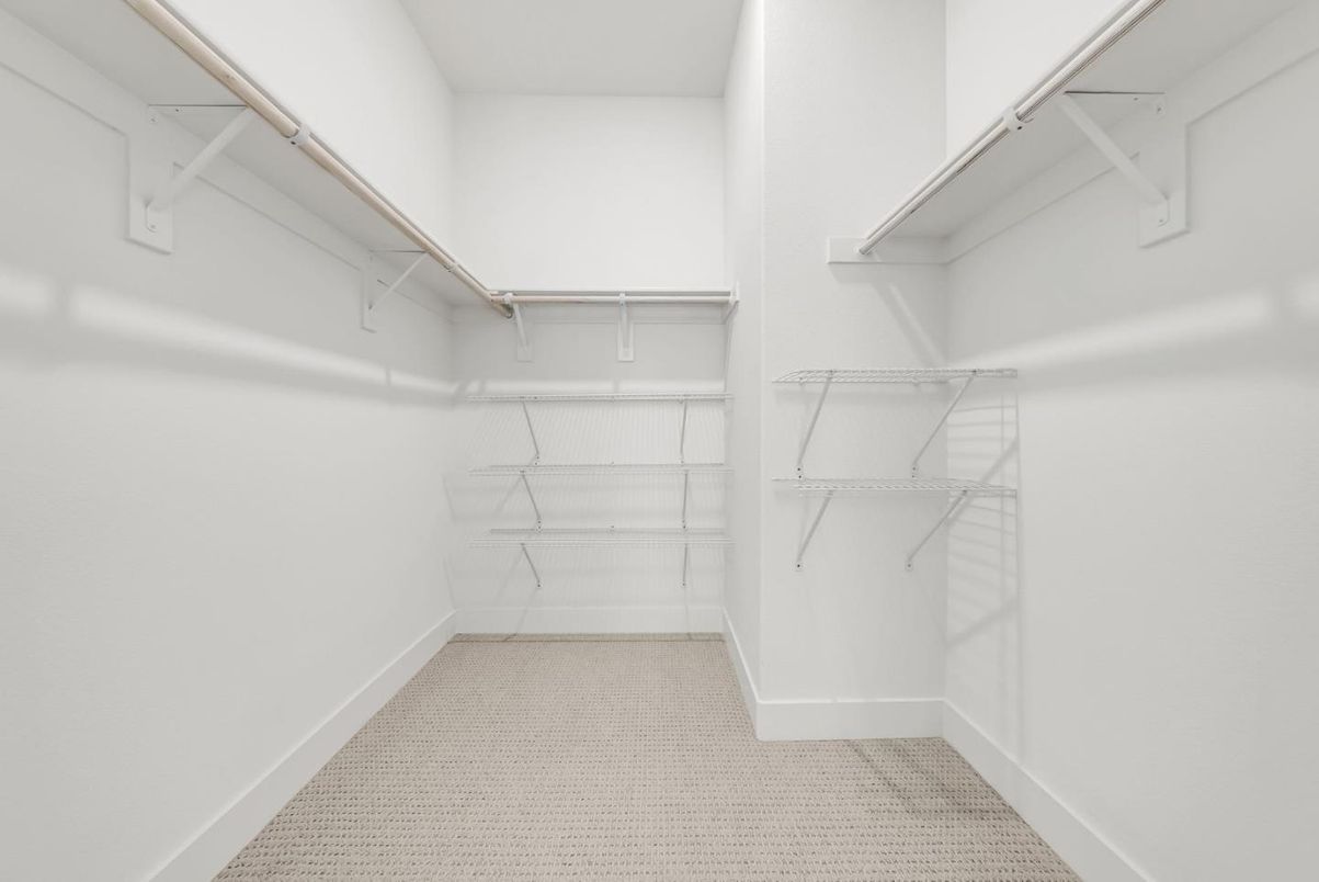 Interior, Walk-in Closets