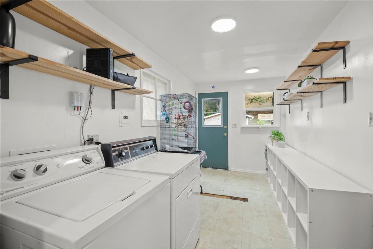 Interior, Recessed Lighting, Washer