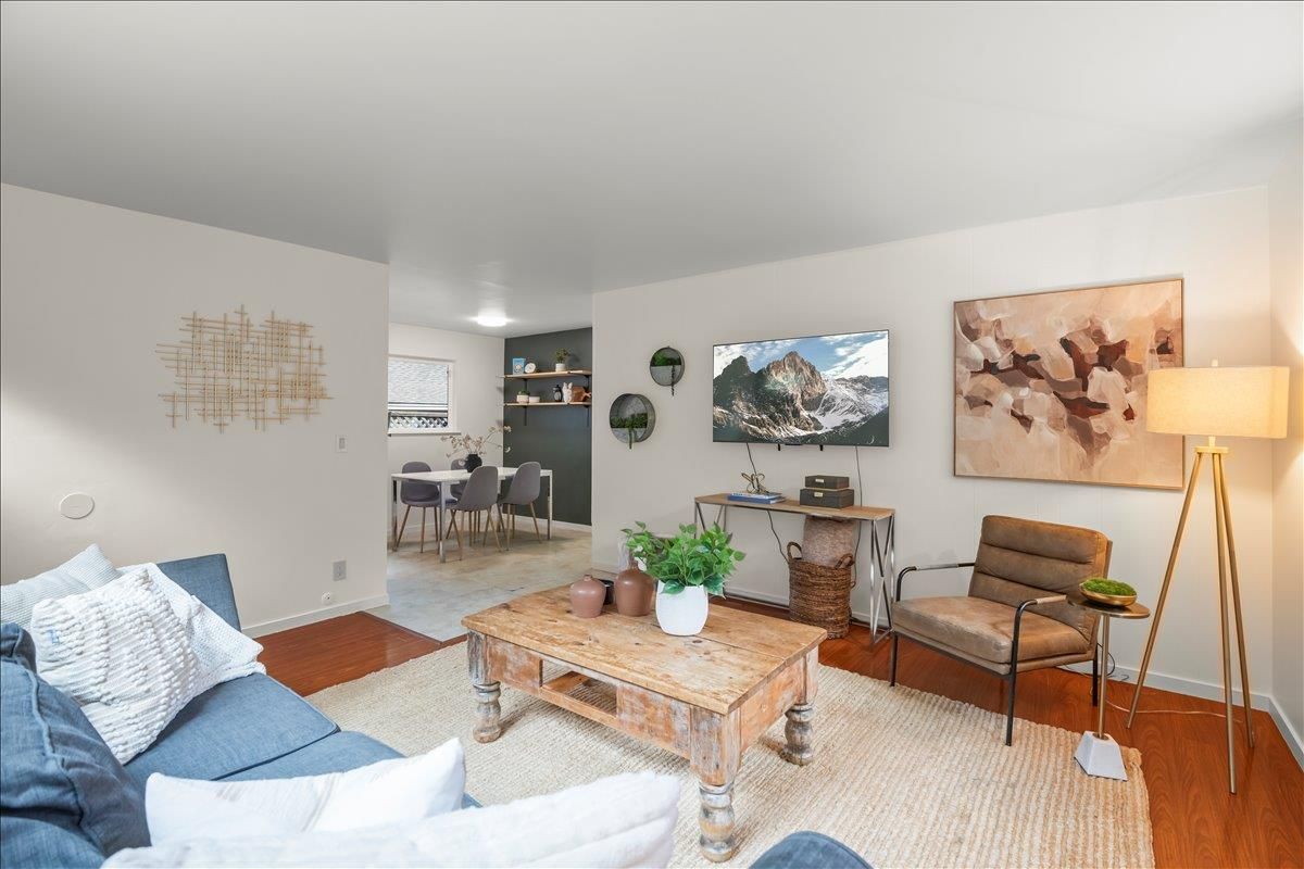 Dining room, Interior, Living room, Recessed Lighting, Wood Texture Flooring