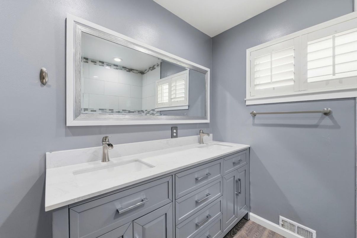 Bathroom, Dual Sink Vanities, Interior, Recessed Lighting, Wood Texture Flooring
